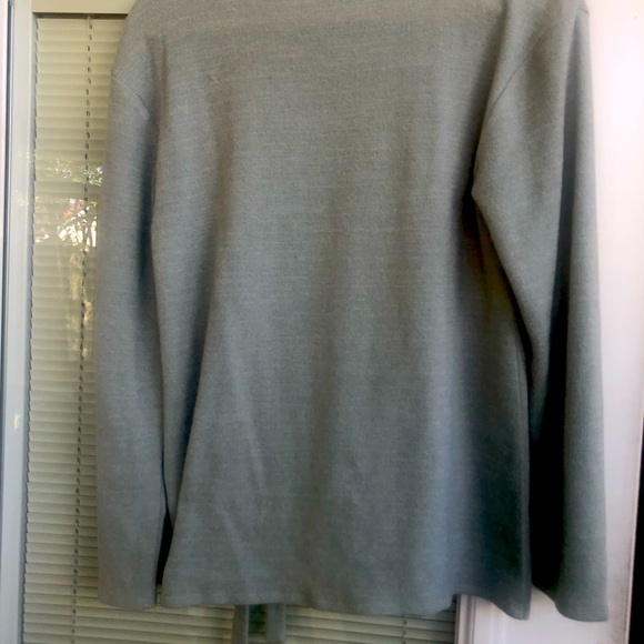 Ladies pull-over sweater - Picture 2 of 2